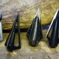 DIY Arrow Head From A Teaspoon — There will be time in a SHTF situation when you may need to shoot and kill an animal with a bow or crossbow. What happens if you lose or use all of your arrows or you run out... MAKE YOUR OWN. There will be millions of spoons around so make good use of them.