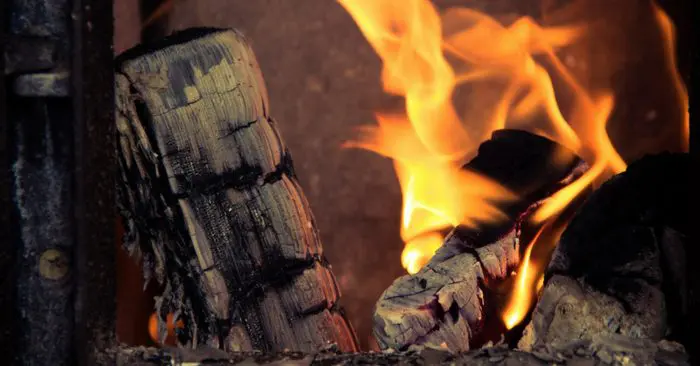 10 Great Wood Stove Tips — Wood stoves are pure awesomeness. If you are lucky enough to own one or are thinking about investing in one to save money and be more self reliant these great tips are for you.