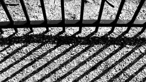 7 MacGyver Tricks People Have Learned in Prison
