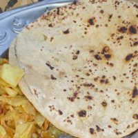 How To Make Easy Emergency Bread - It only has 3 ingredients, and you can make it in a skillet over any heat source. I'm talking about flat bread. You can dip it in soup, turn it into a wrap, or even make burritos. If you don't know how to make flat bread, check out this tutorial.