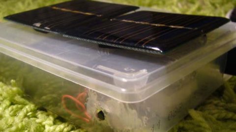 How To Make A Powerful USB Charger From 2 Solar Garden Lights