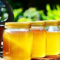 10 Foods You Can Store For 100 Years &mdash; In survival situations, food is as important as water, fire and shelter. You should make it one of your top priorities. Some food products last few hours, others a few days or a few weeks or a few months.