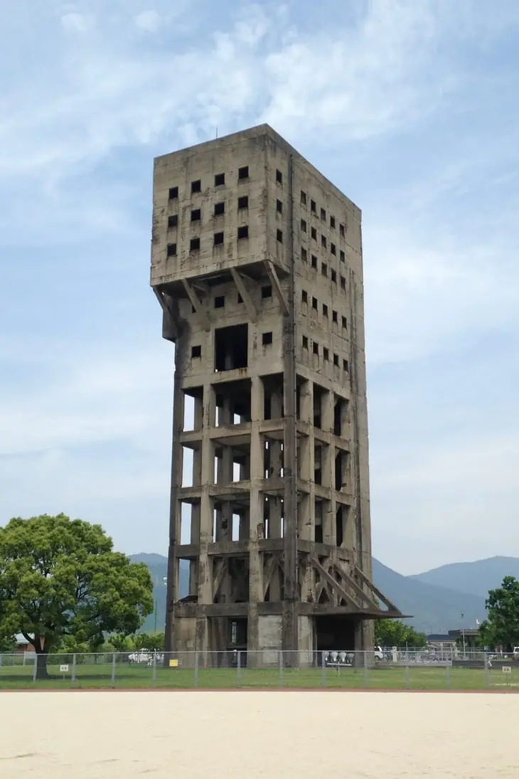 Awesome Bug Out Locations To Survive if SHTF - Shime Coal Mine