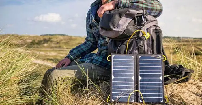 15 Functional And Useful Off Grid Gadgets - Well, truth is, even when the grid fails, gadgets will still be a big part in our lives and these 15 off grid gadgets will actually help you in said emergency.