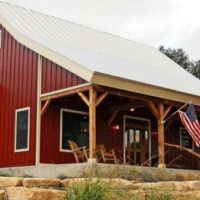 Country Barn Home Kit With Open Porch - I found this barn home kit that looks amazing. If you are in the market for a bigger home but don’t have hundreds of thousands of dollars to buy or build a “regular” home then these kits are for you.