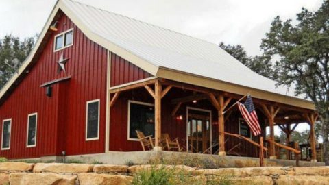 Country Barn Home Kit With Open Porch