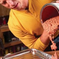 Fall Home Maintenance Checklist: 16 Things to Do Every Year — Fall is in full swing, and with that nip in the air, you know winter isn’t far behind. There are a lot of home maintenance tasks that good homeowners know need to be done annually in autumn, and many home repairs you should take care of now before it gets too cold or snowy.
