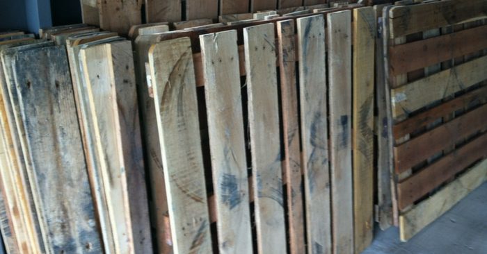 How To Install a DIY Pallet Wood Floor — I love starting new DIY home improvement projects, especially when you get to do some re-purposing or upcycling! Whether you’re starting from the ground up with your own homestead, or just looking for an interesting way to spruce up your home, you’ll probably be considering some new flooring.