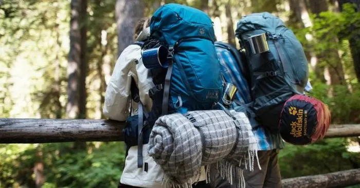 How to Assemble an INCH Bag — Everybody’s talking about bug out bags and how important they are for survival, specifically in bug out scenarios, when you're supposed to leave your home and go someplace else. That's when a backpack filled with supplies will be of tremendous help.