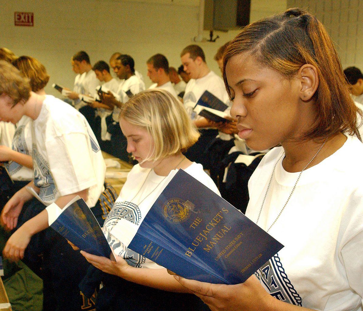 Why the US Navy Blue Jacket’s Manual is the Perfect Addition to Your