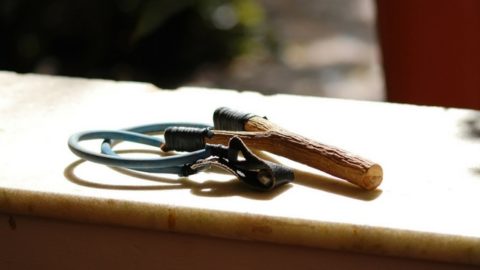 How To Make a DIY Slingshot Bow In 5 Minutes