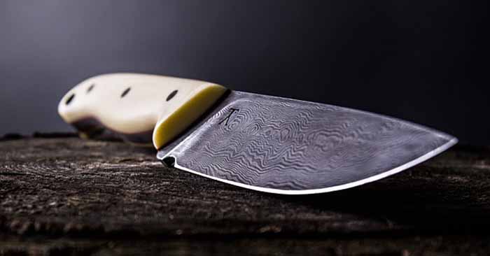 3 Reasons for Using Hand Forged Knives - Handmade knife is something that is worth passing down generations, keeping you company in your adventures, both outdoor and indoor. The fact that people have forgotten the benefits of handmade knives is truly shocking!