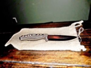 Arthos Fixed Blade Survival Knife