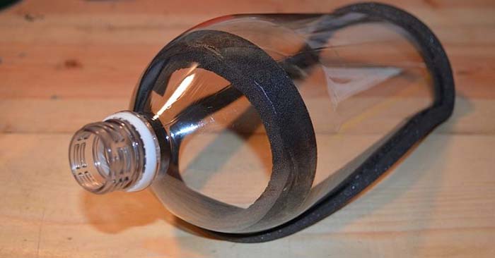 Here's a fun DIY project for you. You can turn a 2-liter bottle into a gas mask that will protect you from things like pepper spray and tear gas.