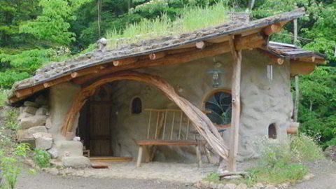 The Ultimate Bug Out Home For Just $250