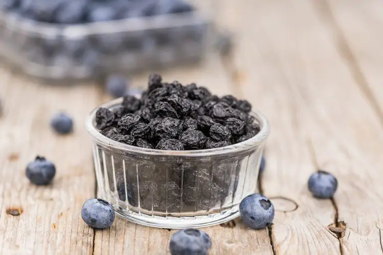 dehydrated blueberries in a glass bowl