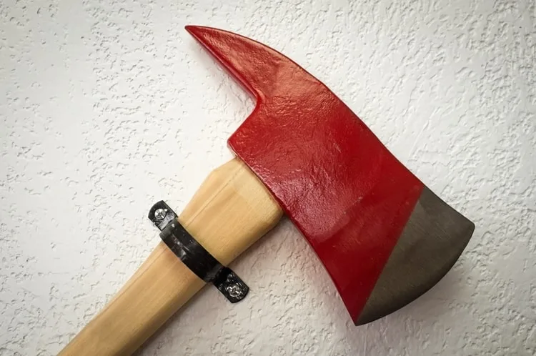 pickhead or fireman's axe