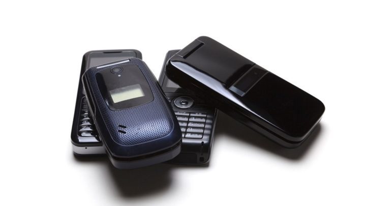 Cell Phone Tracking And Privacy; Are Flip Phones The Solution? 