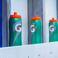How Long Does Gatorade Last, And When Should It Be Thrown Away