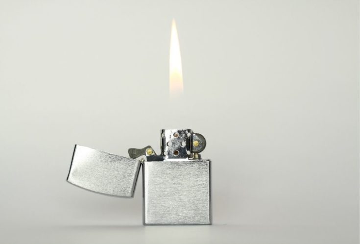 Homemade Lighter: The DIY Method With Two Common Items