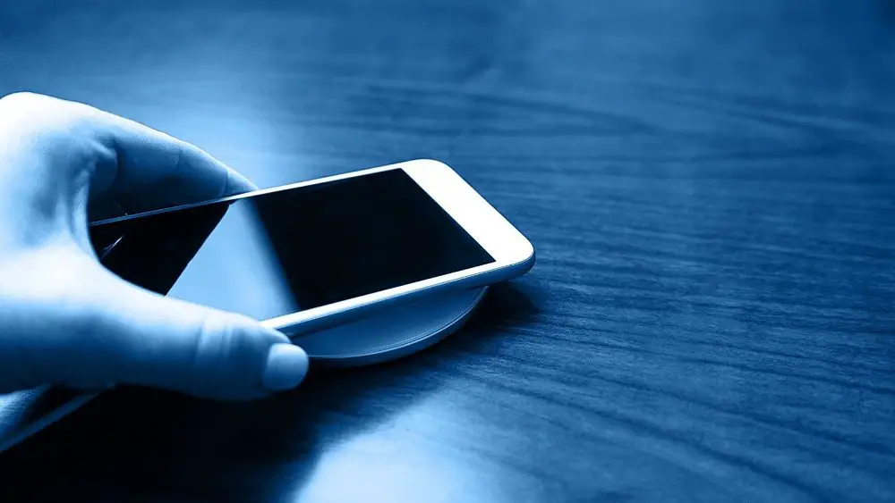 Recharging Your Phone Without Electricity The Best Methods