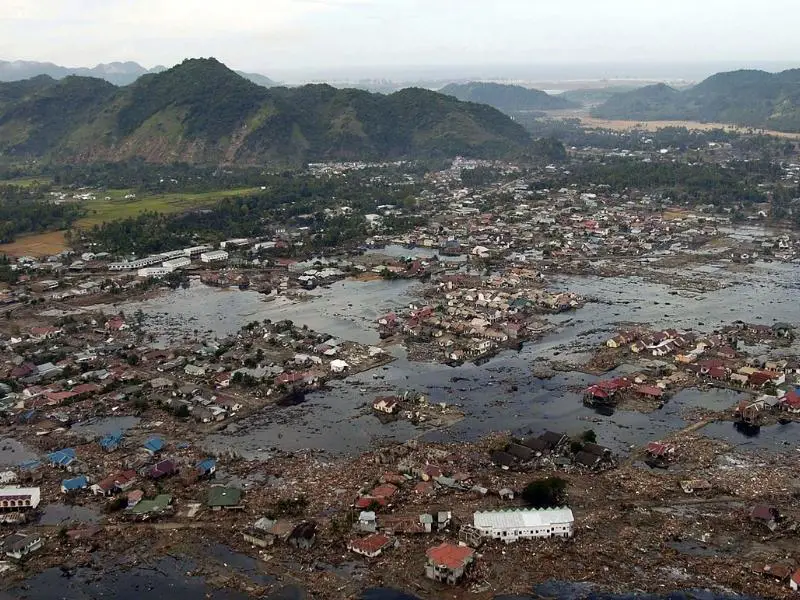 2004 Indian Ocean Earthquake And Tsunami