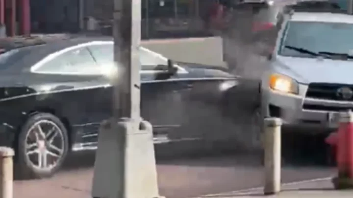 Insane video: NYC car chase escalates into demolition derby, ends in broad daylight gunpoint robbery