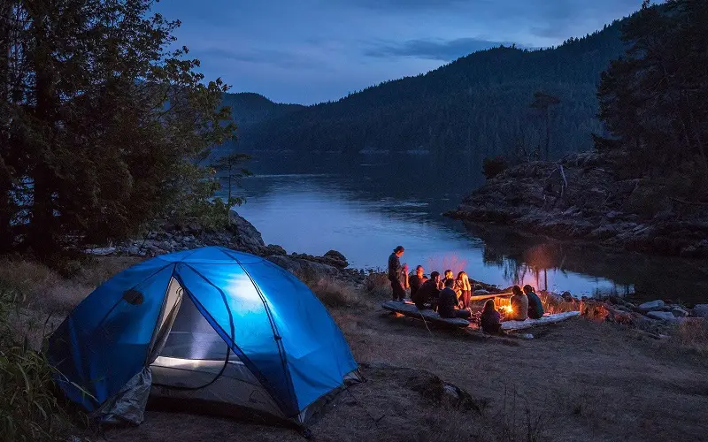 30 Proven Hiking Hacks for a Smooth Journey 6 enjoying campsite