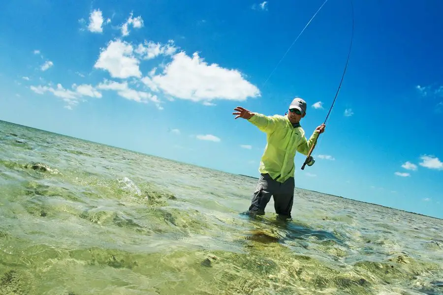 fishing with fishing leader