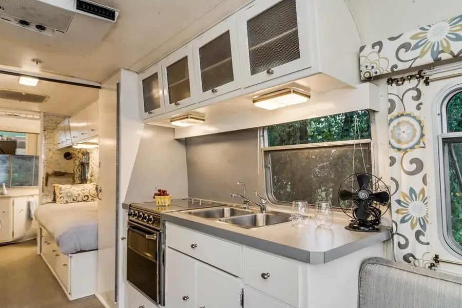 RV Kitchen Essentials: What To Bring & What To leave Behind